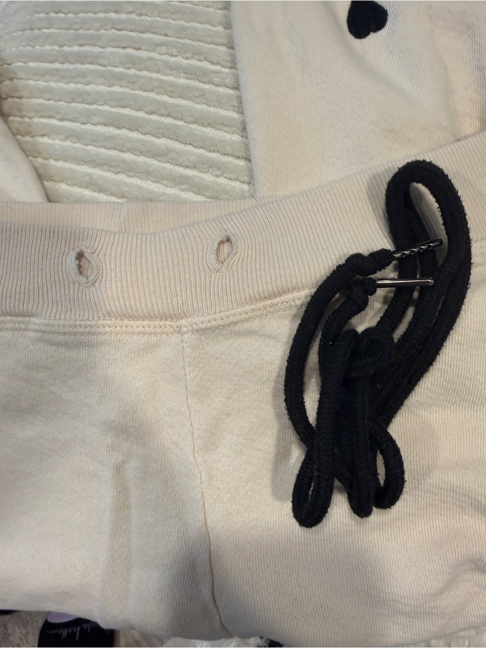 The GREAT. Heart Print Joggers Size 0 Cream Cotton Sweatpants Cozy Lounge Pants - Picture 10 of 12